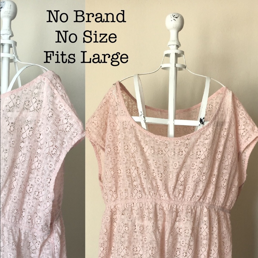 ➕$1 in 3+ Bundle! Lt Pink Lace Shirt / Fits Size L